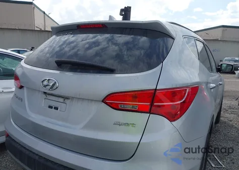 2016 Hyundai Santa Fe Sport 2.4L z USA, uszkodzony, nr VIN 5XYZU3LB8GG370448